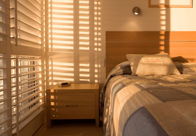 tips besparen energie zomer gordijnen