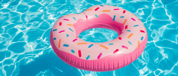 thuis vakantie vieren